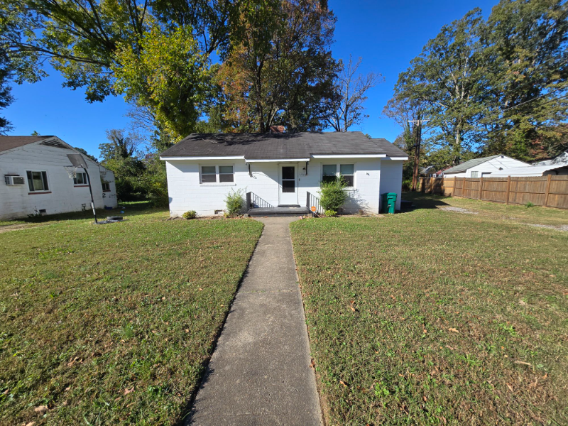 Richmond House: 2824 Mauldin St