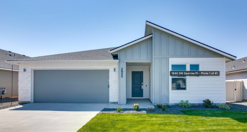 Mountain Home House: 1840 SW Sparrow