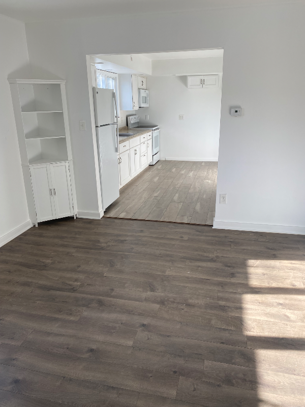 Leeds Apartment: 1042 Main Street