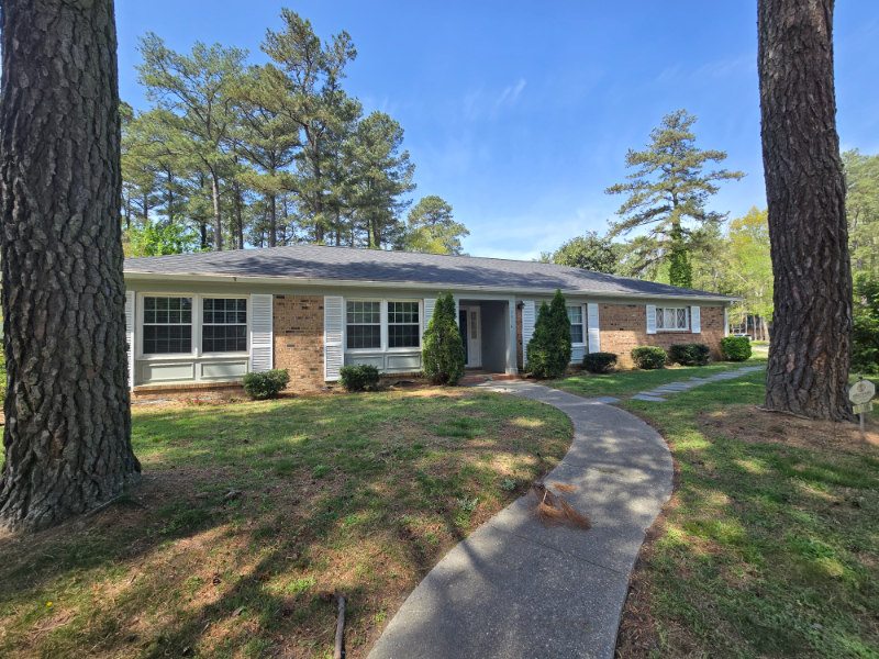 Petersburg House: 3316 E Princeton Rd