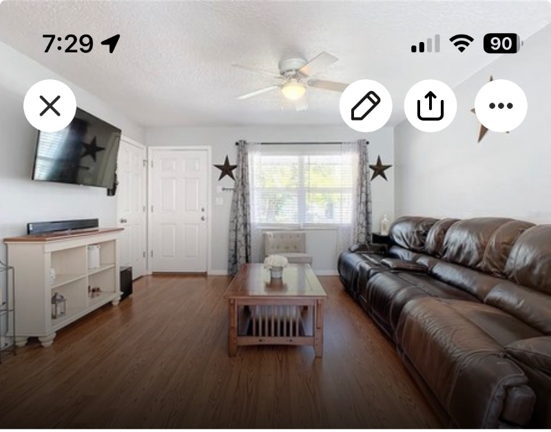 Tavares House: 1585 Dead River Rd,