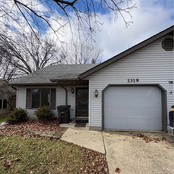 Fort Wayne Townhome: 1319 Reed Rd,