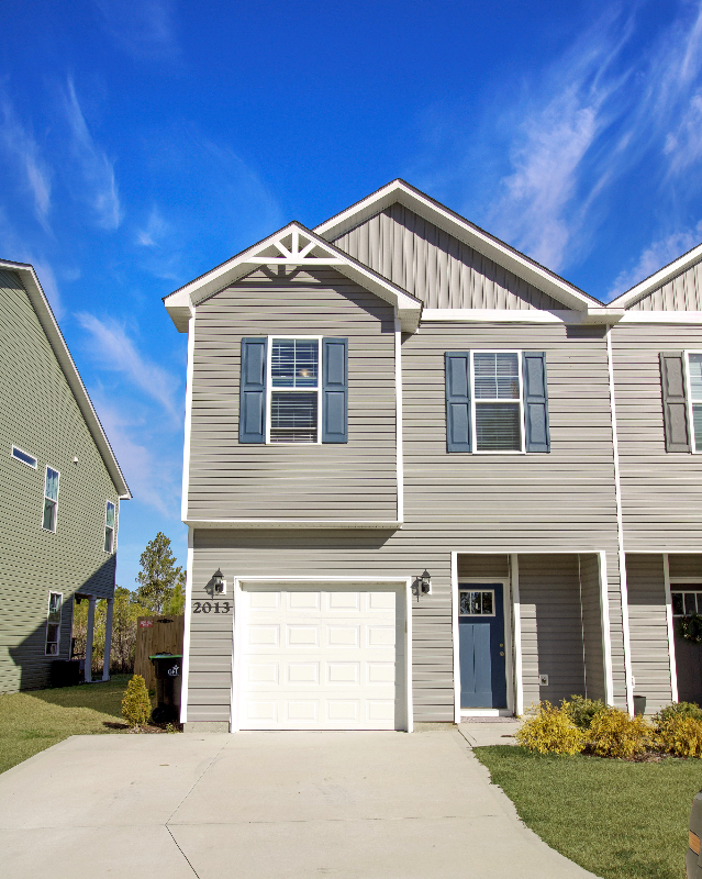 Holly Ridge Townhome: 2013 Folkstone Woods Lane