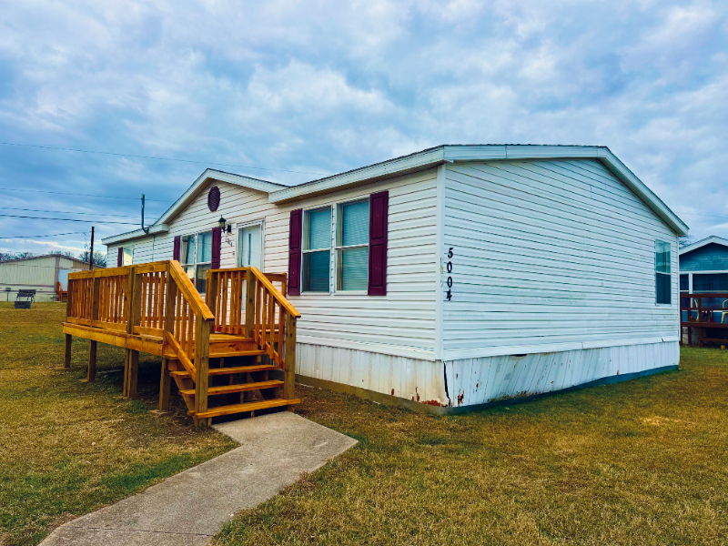 Killeen House: 6000 Clear Creek Rd