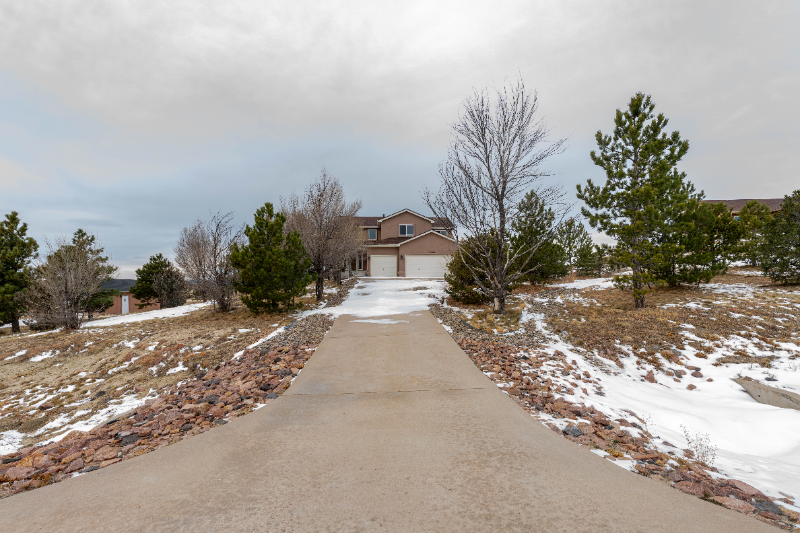 Elbert House: 11960 Conestoga Trail