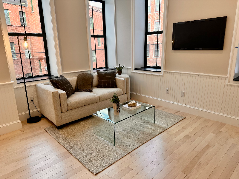 HAVERHILL Multiplex: 29 Washington Street- Studio