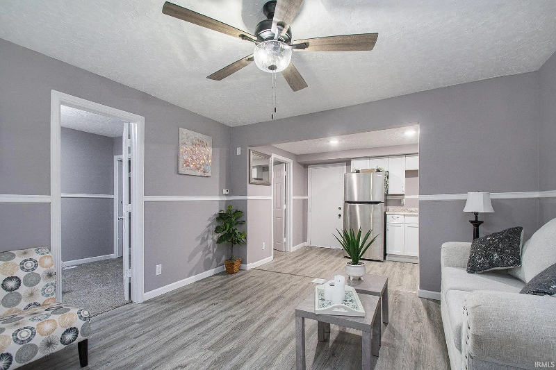 South Bend House: 1911 Clyde St