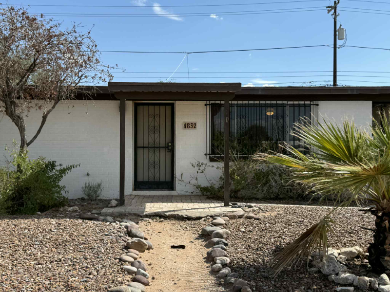 Tucson House: 4832 East 24th Street