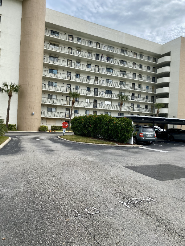 Merritt Island Condo: 200 S. Sykes Creek Pkwy