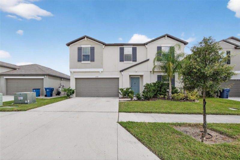 Wesley Chapel House: 31783 SUN KETTLE LOOP
