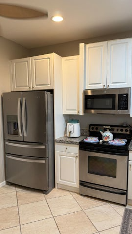 Boynton Beach Townhome: 6393 Bella Circle 505