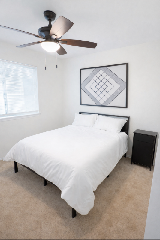 Hutto House: 203 Brooke St