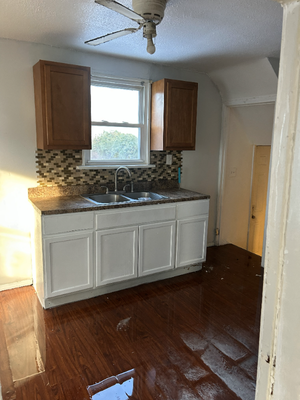 Cleveland House: 3394 E 52nd