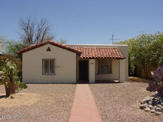 Tucson House: 1616 East 7th Street