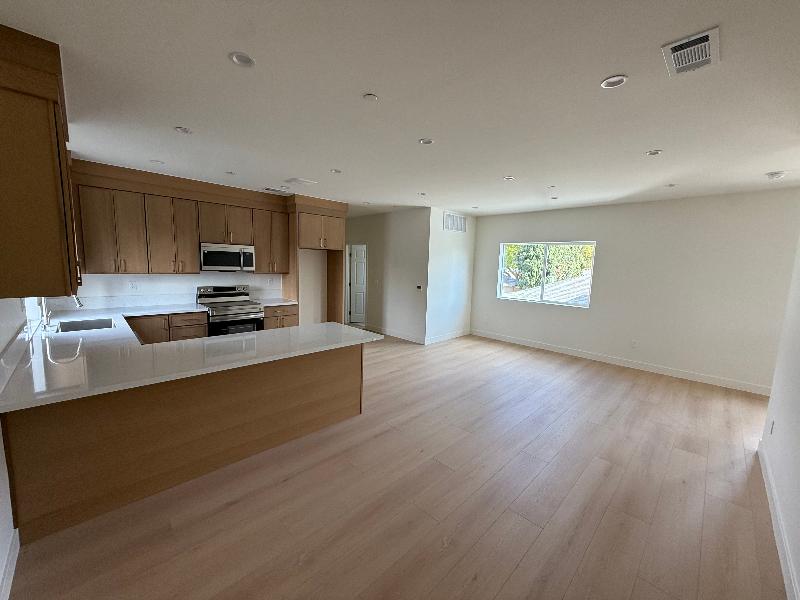 North Hills Multiplex: 10157 swinton ave