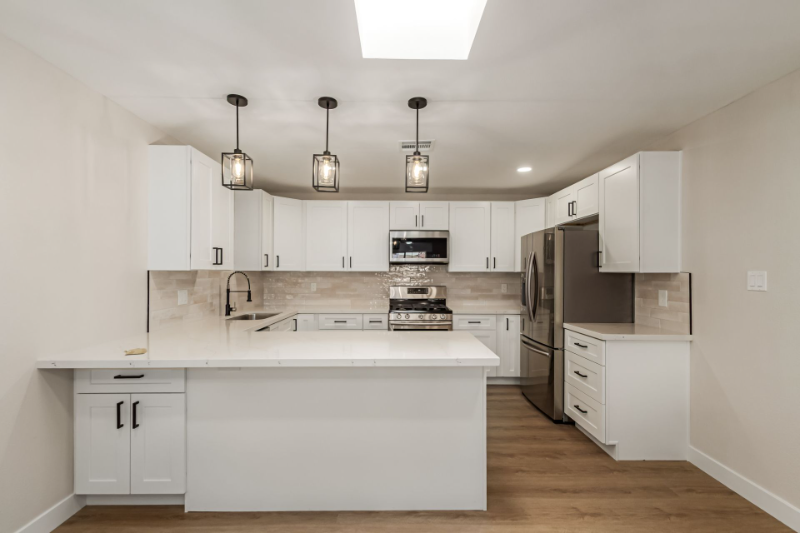 Phoenix House: 3420 N 60th Ave