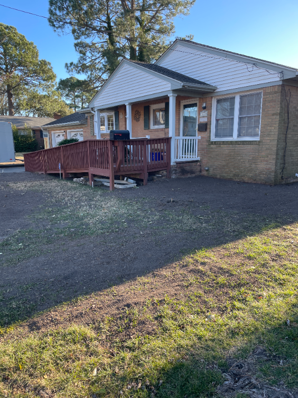 Norfolk House: 1205 Pascal Pl