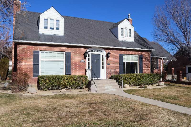 Reno House: 1190 Manor Dr,