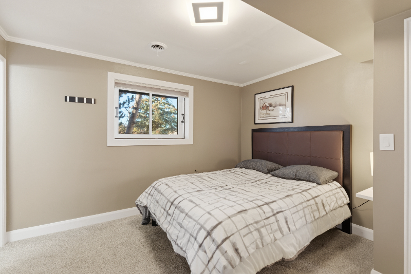 Salt Lake City House: 8682 S Alpen Cir,