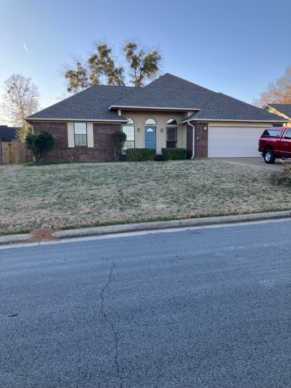 Fort Smith House: 5620 S 98th St,