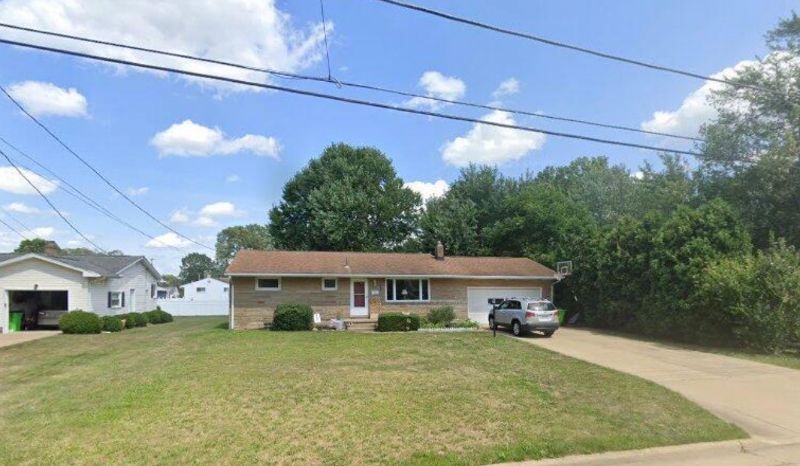 North Canton House: 364 Reed Ave. NW