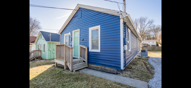 Evansville House: 2614 W Oregon St