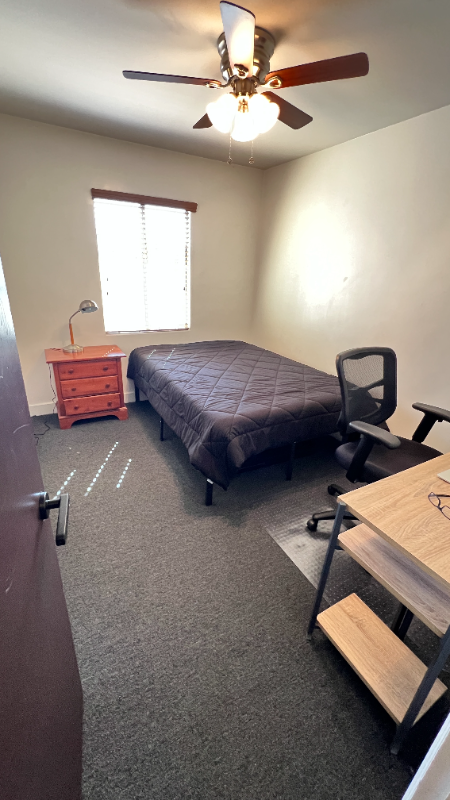 Phoenix House: 4213 N Westview Dr