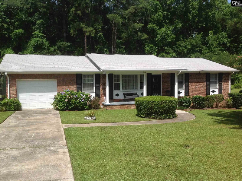 Columbia House: 612 Piney Woods Rd