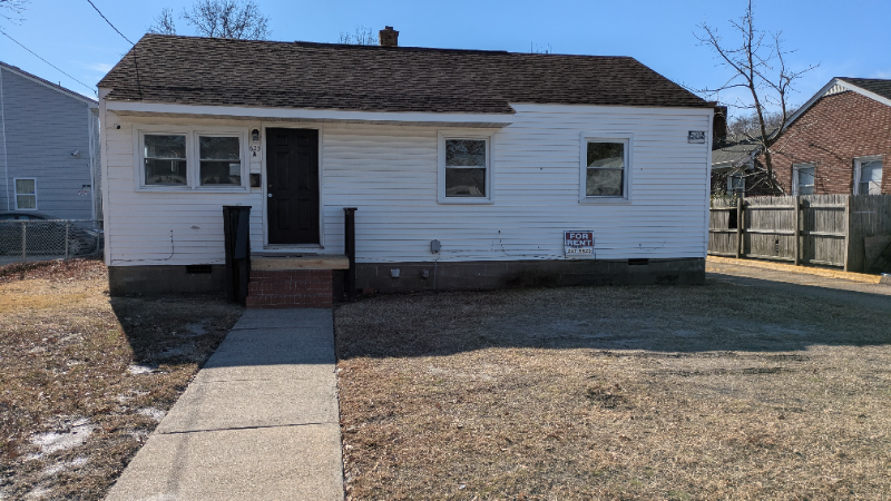 Norfolk House: 623 Dudley Avenue