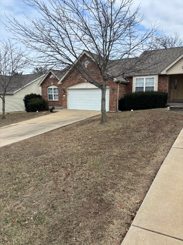 Wentzville House: 380 Shadow Pines Drive