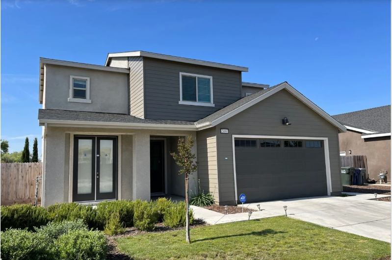 Merced House: 2494 Valdes Drive