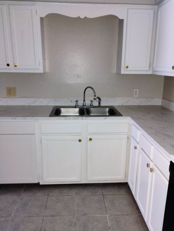 BATON ROUGE Multiplex: 1644 LAKE CALAIS CT