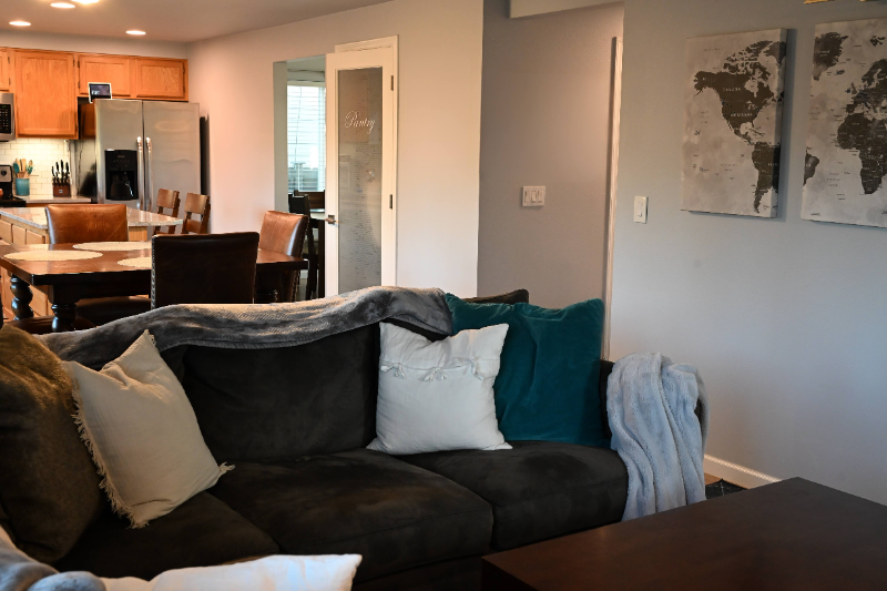 Renton House: 5514 NE 3rd Ln