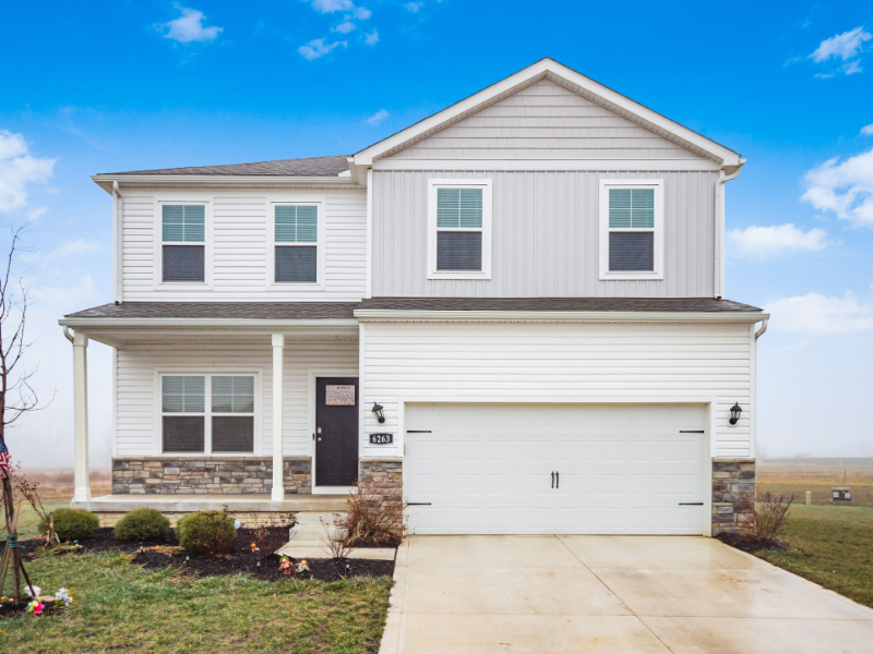 Columbus House: 6263 Darby Plains St