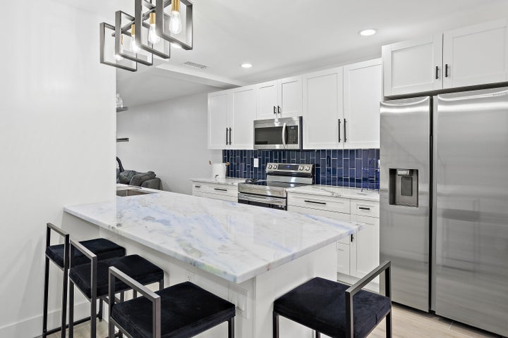 Wellington Townhome: 12726 Peconic Court