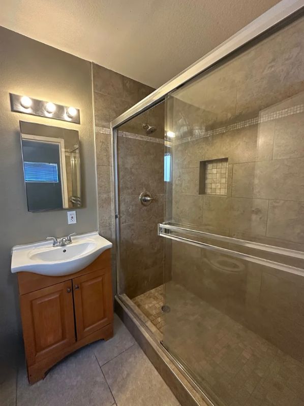 Garden grove Apartment: 13152 westlake st