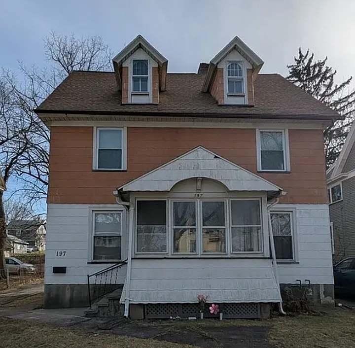 Rochester Other: 197 Brooks Ave