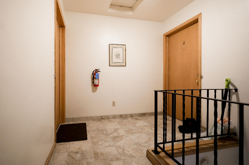 MILWAUKEE Multiplex: 7816 W. LISBON AVE #2