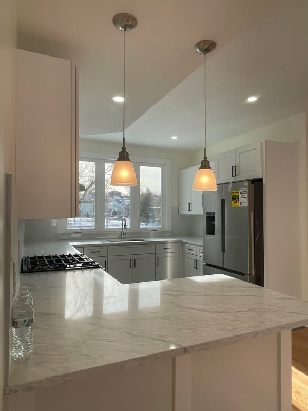 Somerville Townhome: 38 Vernon St