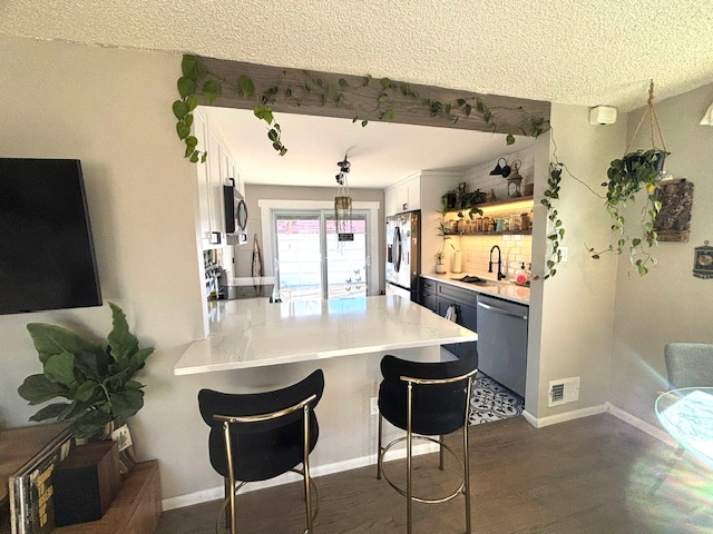 Arvada House: 6174 Otis St