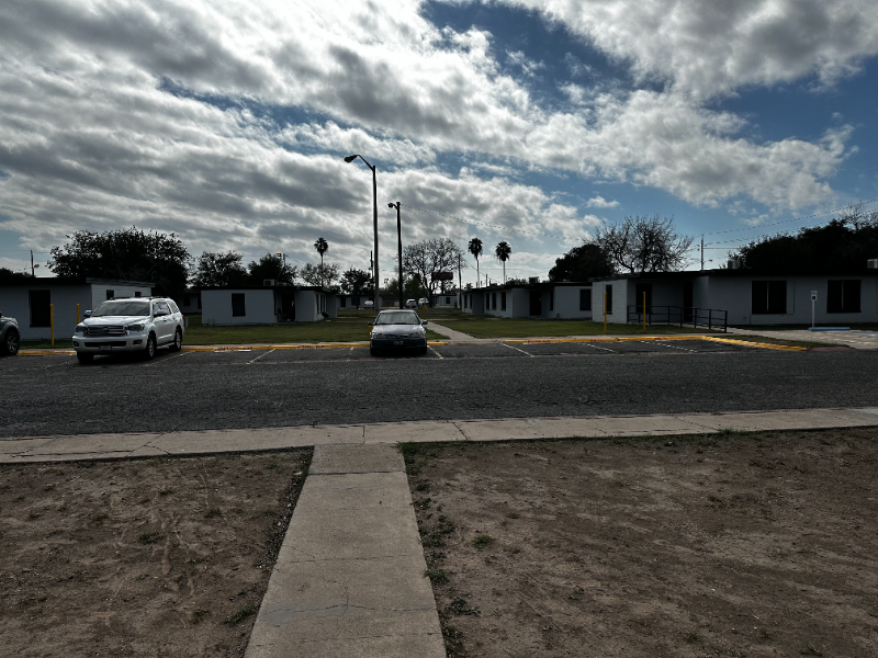 Edinburg Apartment: 220 s 25th Ave