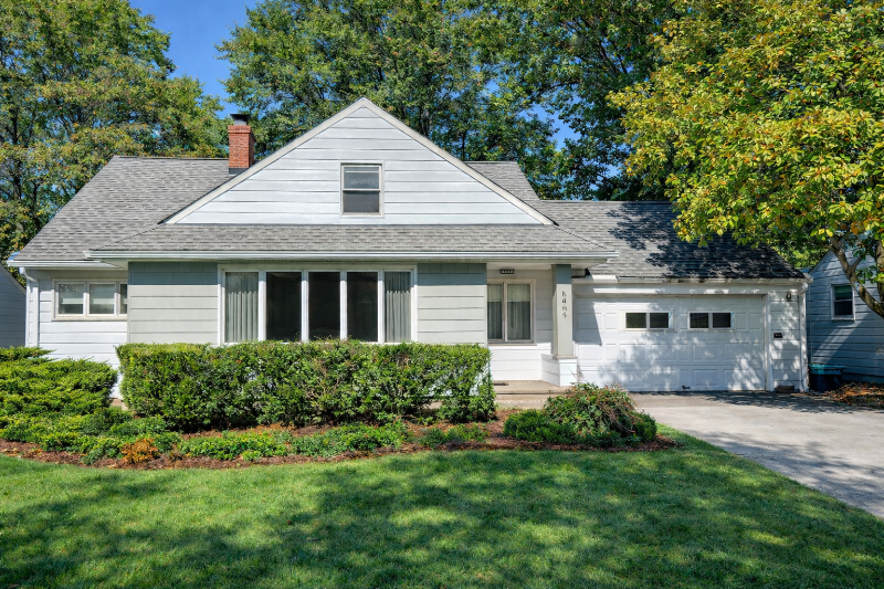 Cleveland House: 3689 Brinkmore Rd