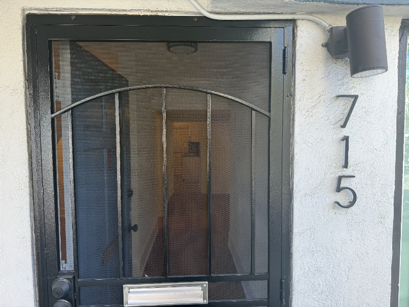 Long Beach Townhome: 715 Pacific Ave