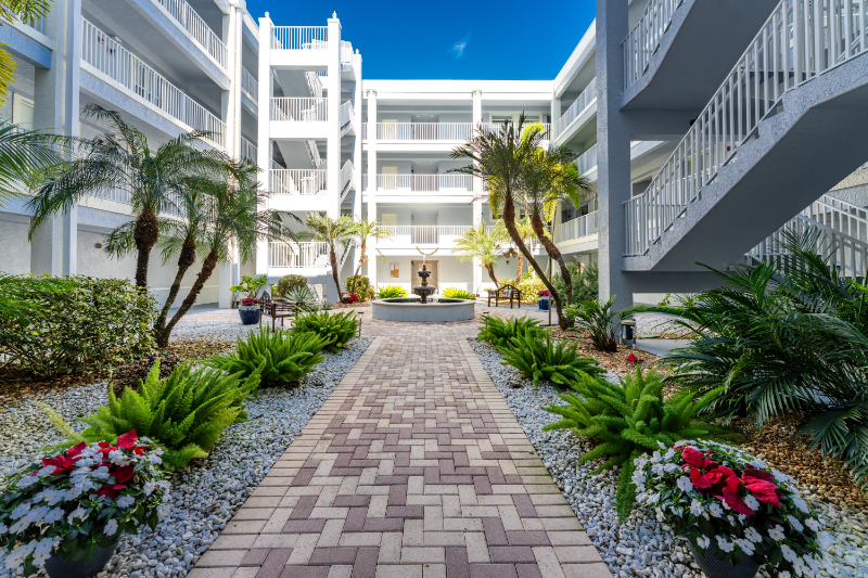 Punta Gorda Condo: 2001 Bal Harbor Blvd
