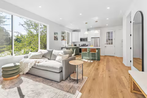 Larkspur House: 25 Onyx Street, Larkspur, CA, USA