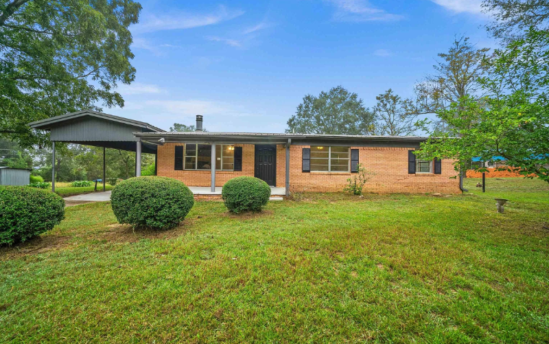 Rusk House: 246 4th ave