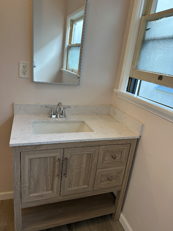 Los Angeles Apartment: 4286 S. Leimert Blvd