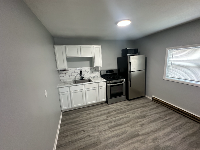 Berne Apartment: 260 s Jefferson Street