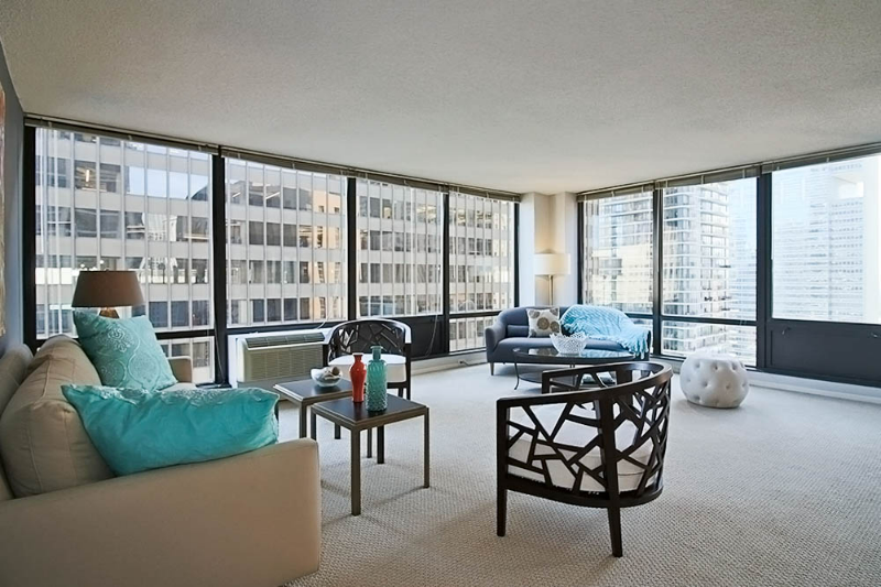 Chicago Condo: 236 E Wacker Drive