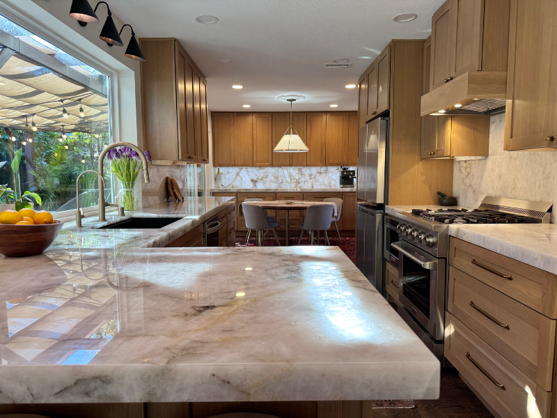 HUNTINGTON BEACH House: 6902 VISTA DEL SOL DR